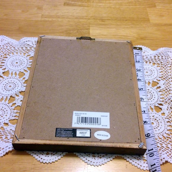 Distressed look bathroom wall art - Picture 3 of 8